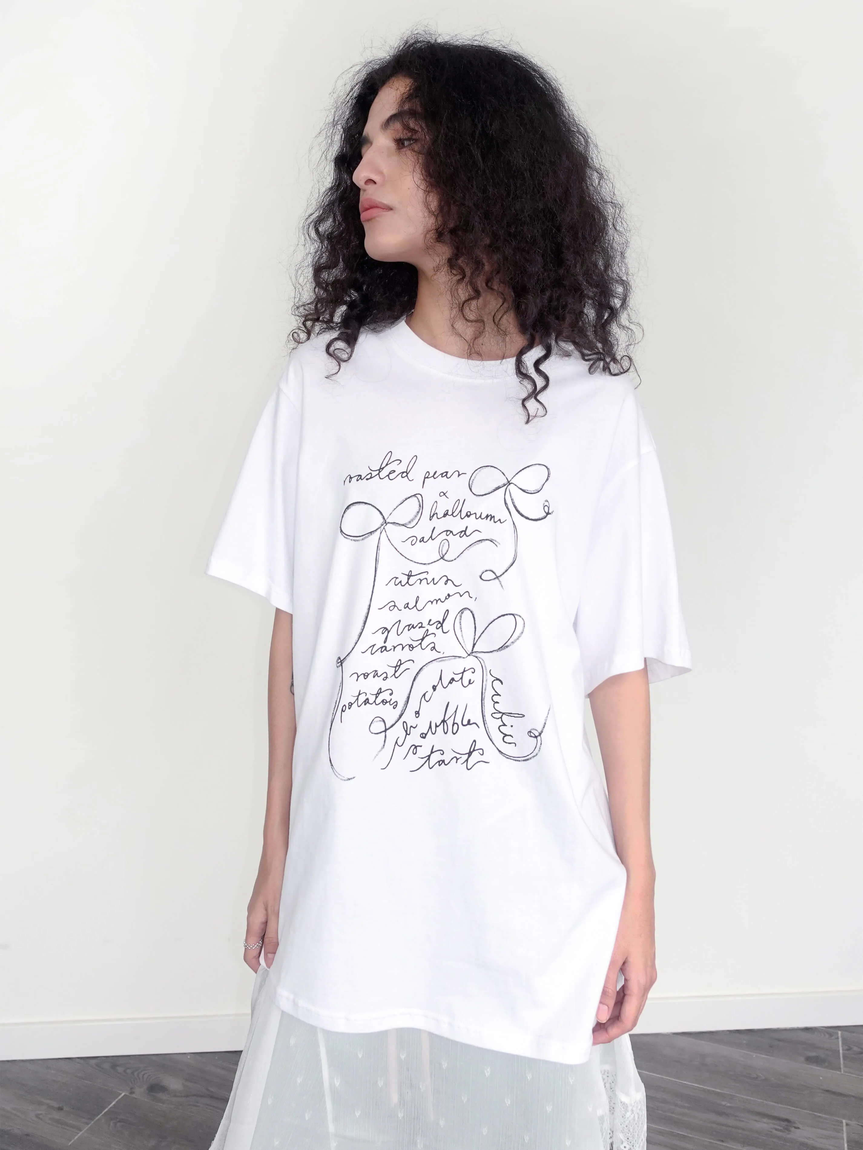 Bow Print Round Neck Casual T-shirt