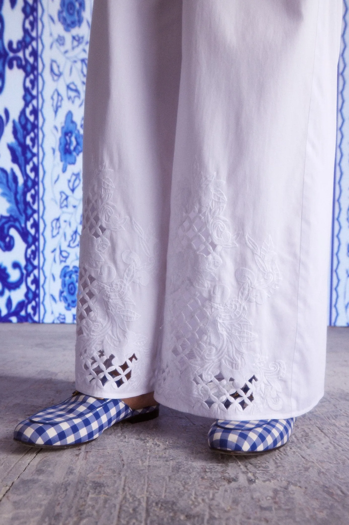 Cutwork Cuff Set
